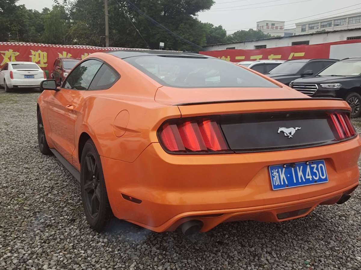 2016年6月福特 Mustang  2015款 2.3T 性能版