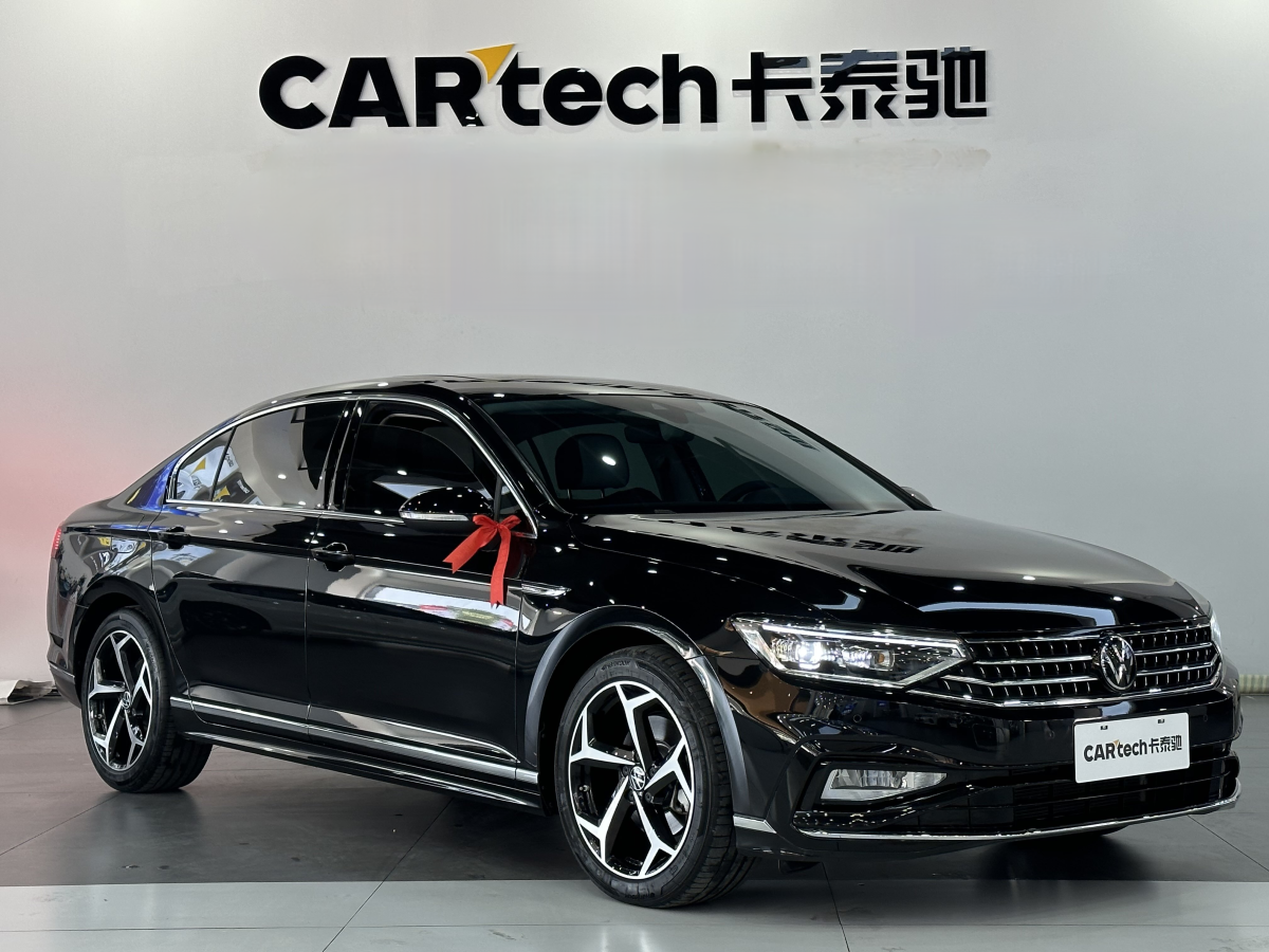 2023年8月大眾 邁騰  2023款 200萬輛紀念版 330TSI DSG豪華型