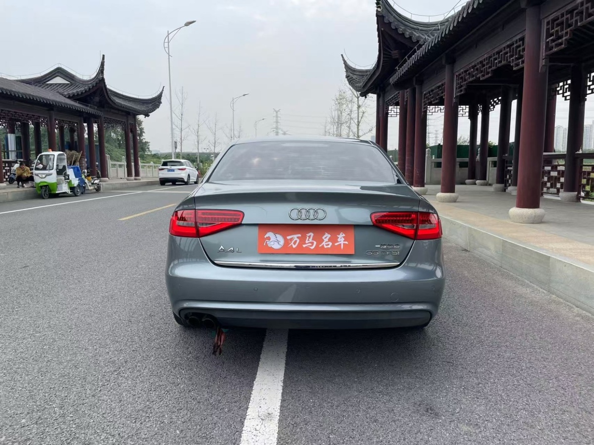 奧迪 奧迪A4L  2013款 35 TFSI 自動(dòng)舒適型圖片