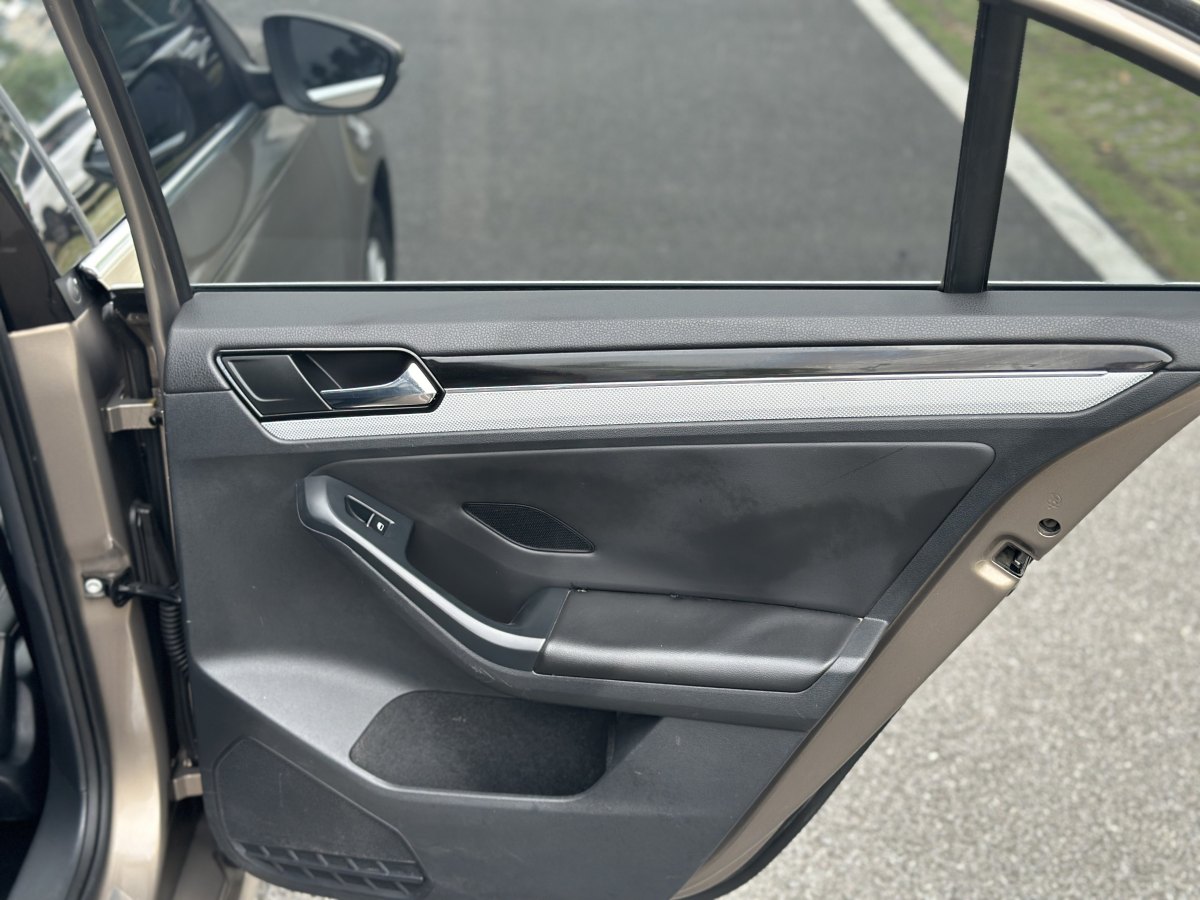 大眾 速騰  2014款 改款 1.6L 自動舒適型圖片