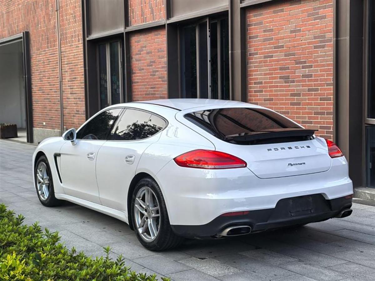 保時(shí)捷 Panamera  2014款 Panamera 3.0T圖片