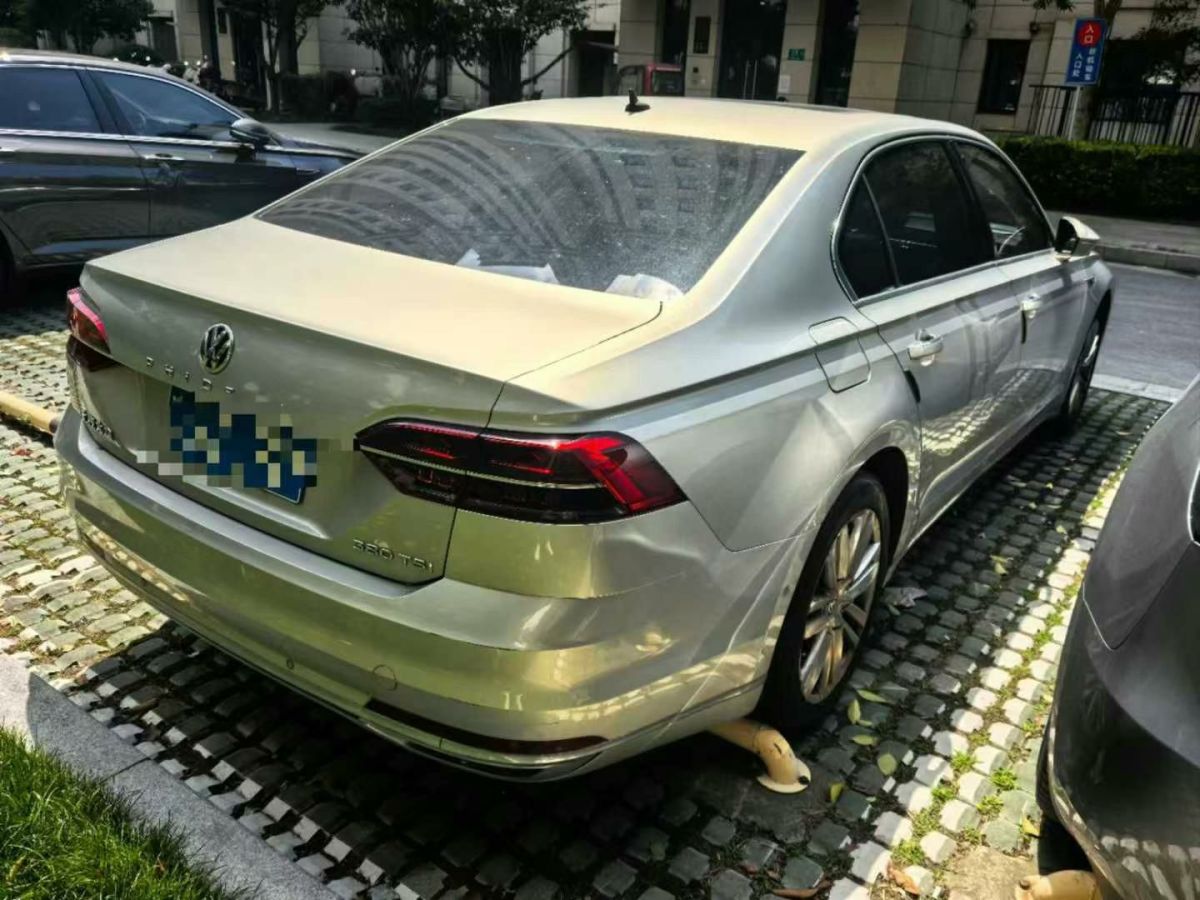 大眾 途昂  2017款 330TSI 兩驅(qū)旗艦版圖片