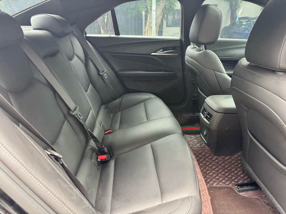 凱迪拉克 CT4  2021款 28T 豪華型圖片