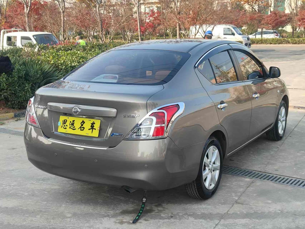 日產(chǎn) 陽(yáng)光  2011款 1.5XL CVT豪華版圖片