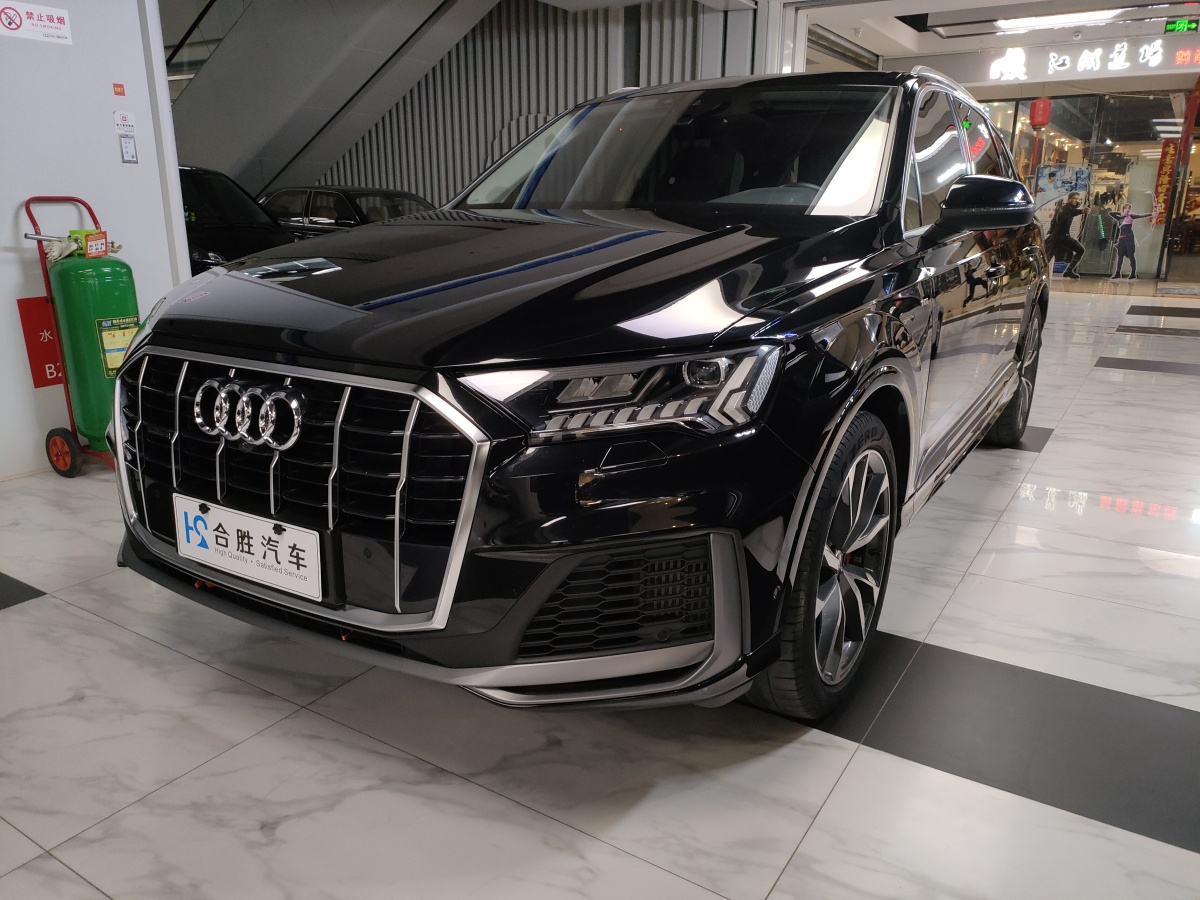 2022年6月奧迪 奧迪Q7  2023款 55 TFSI quattro S line運動型