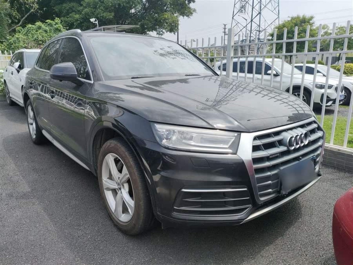 奧迪 奧迪Q5L  2020款 改款 40 TFSI 榮享進取型圖片