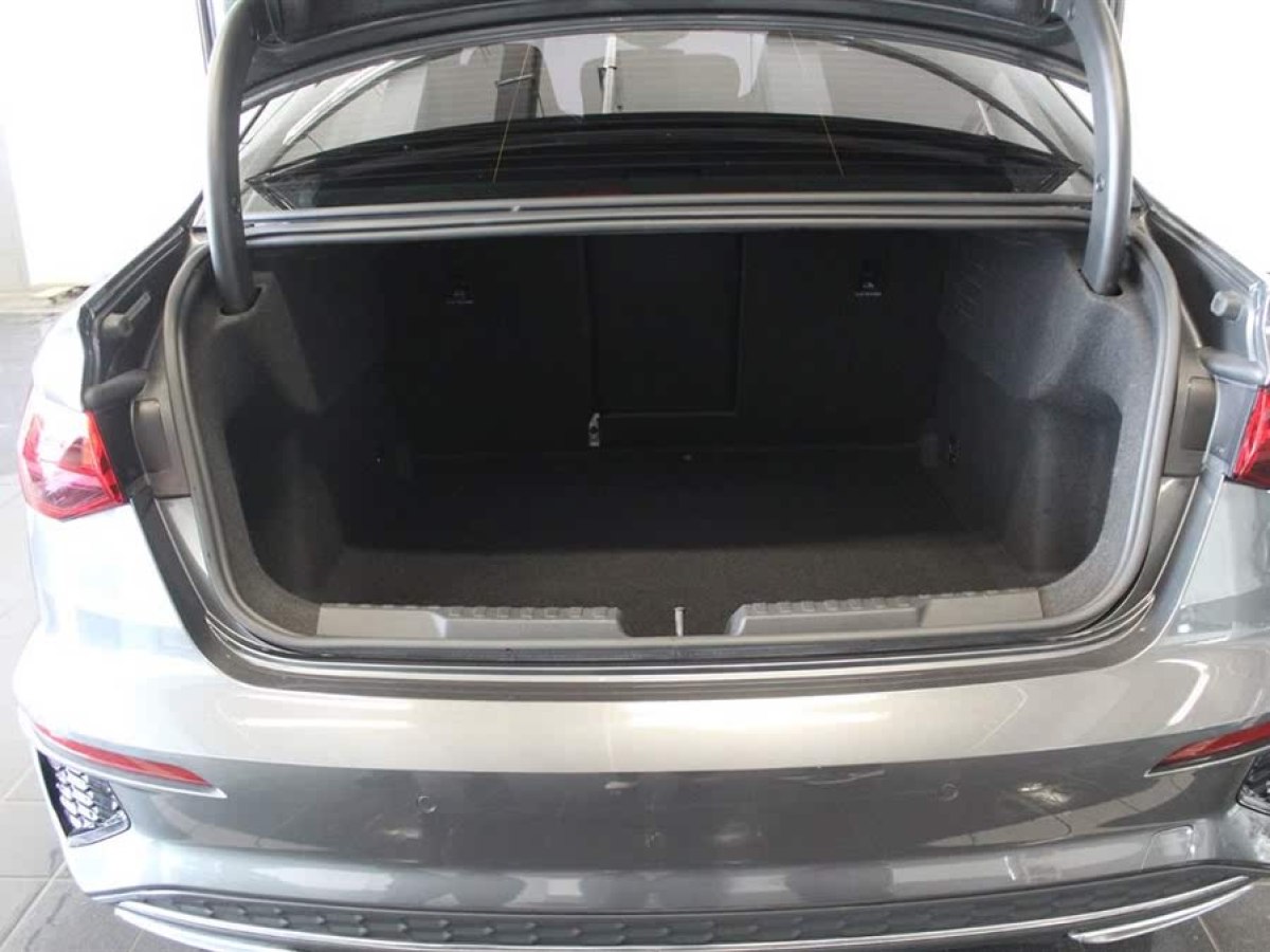 奧迪 奧迪A3  2022款 A3L Limousine 35 TFSI 時尚運動型圖片