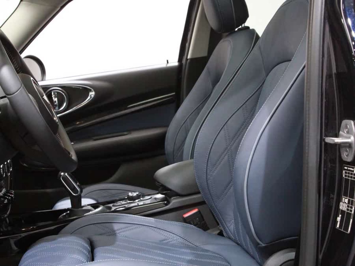 MINI CLUBMAN  2023款 改款 1.5T COOPER 鑒賞家圖片
