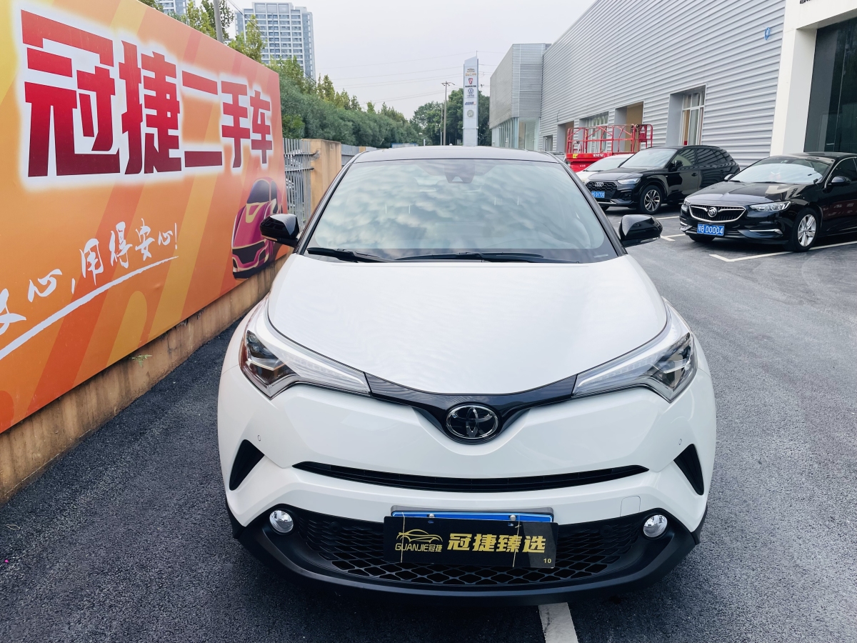 2021年4月豐田 C-HR  2020款 2.0L 豪華版