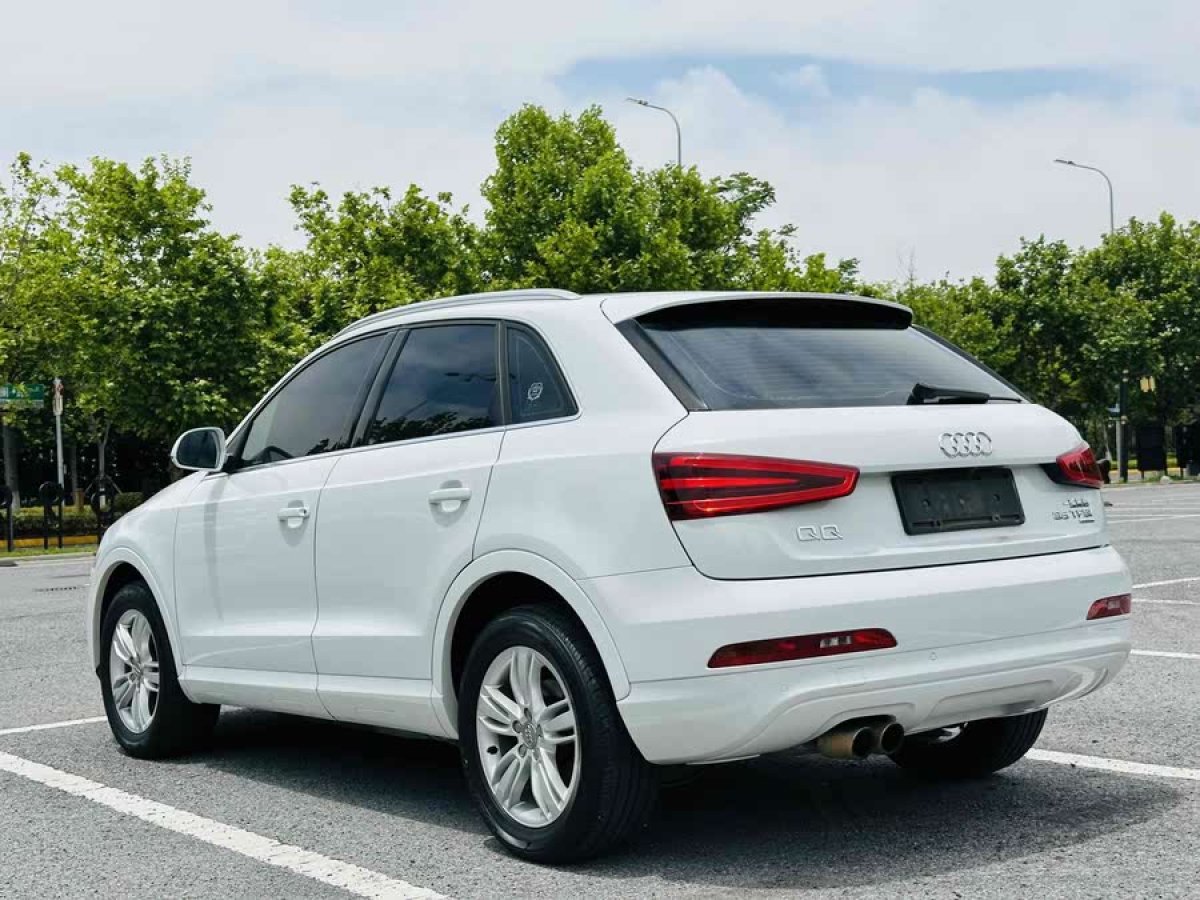 奧迪 奧迪Q3  2015款 35 TFSI quattro 技術(shù)型圖片