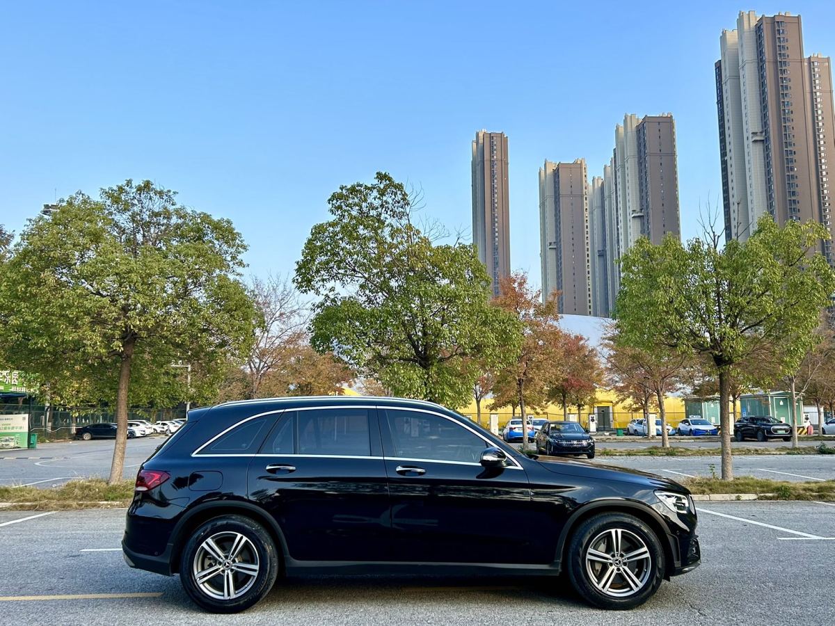 奔馳 奔馳GLC  2018款 改款 GLC 260 4MATIC 動感型圖片