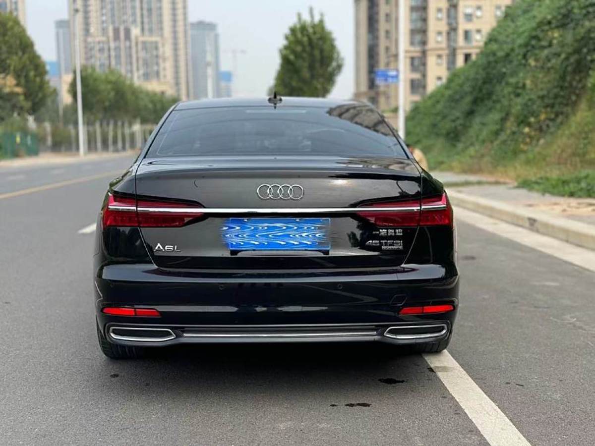 奧迪 奧迪A6L  2021款 45 TFSI quattro 臻選致雅型圖片