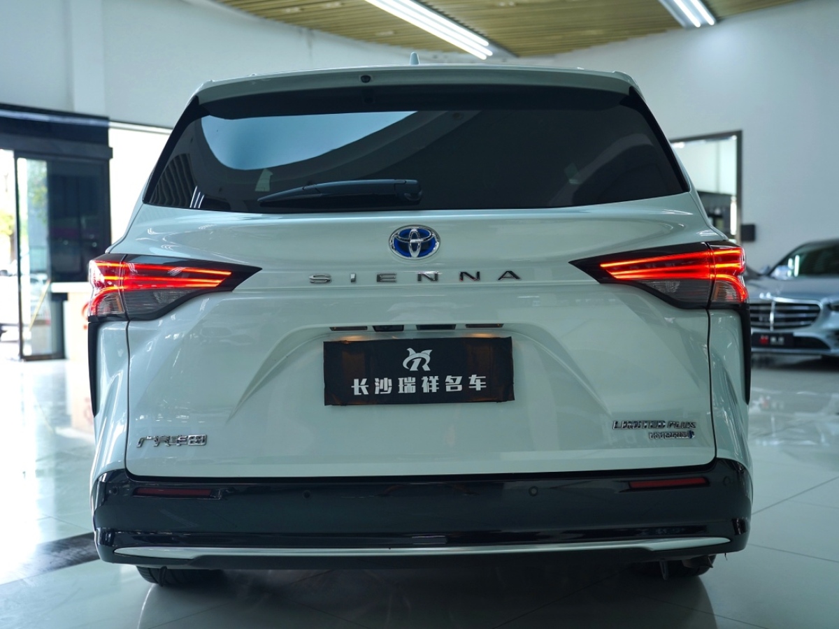 豐田 賽那SIENNA  2021款 2.5L混動(dòng) 至尊版圖片