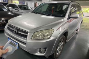RAV4榮放 豐田 2.4L 自動(dòng)豪華版