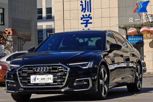 奥迪A6L 奥迪 改款 45 TFSI quattro 臻选动感型