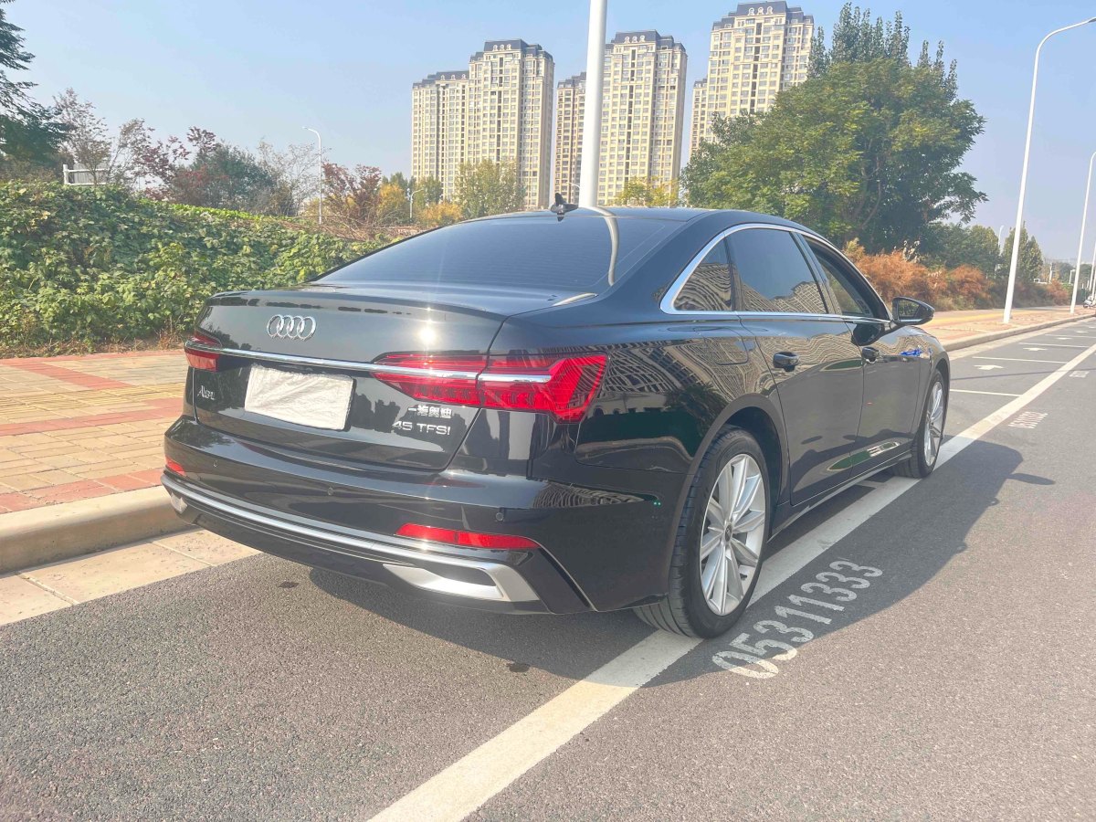 奧迪 奧迪A6L  2024款 45 TFSI 臻選動(dòng)感型圖片