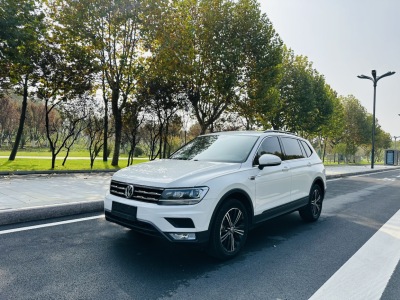 2021年8月 大众 途观L 330TSI 自动两驱风尚版 国VI图片