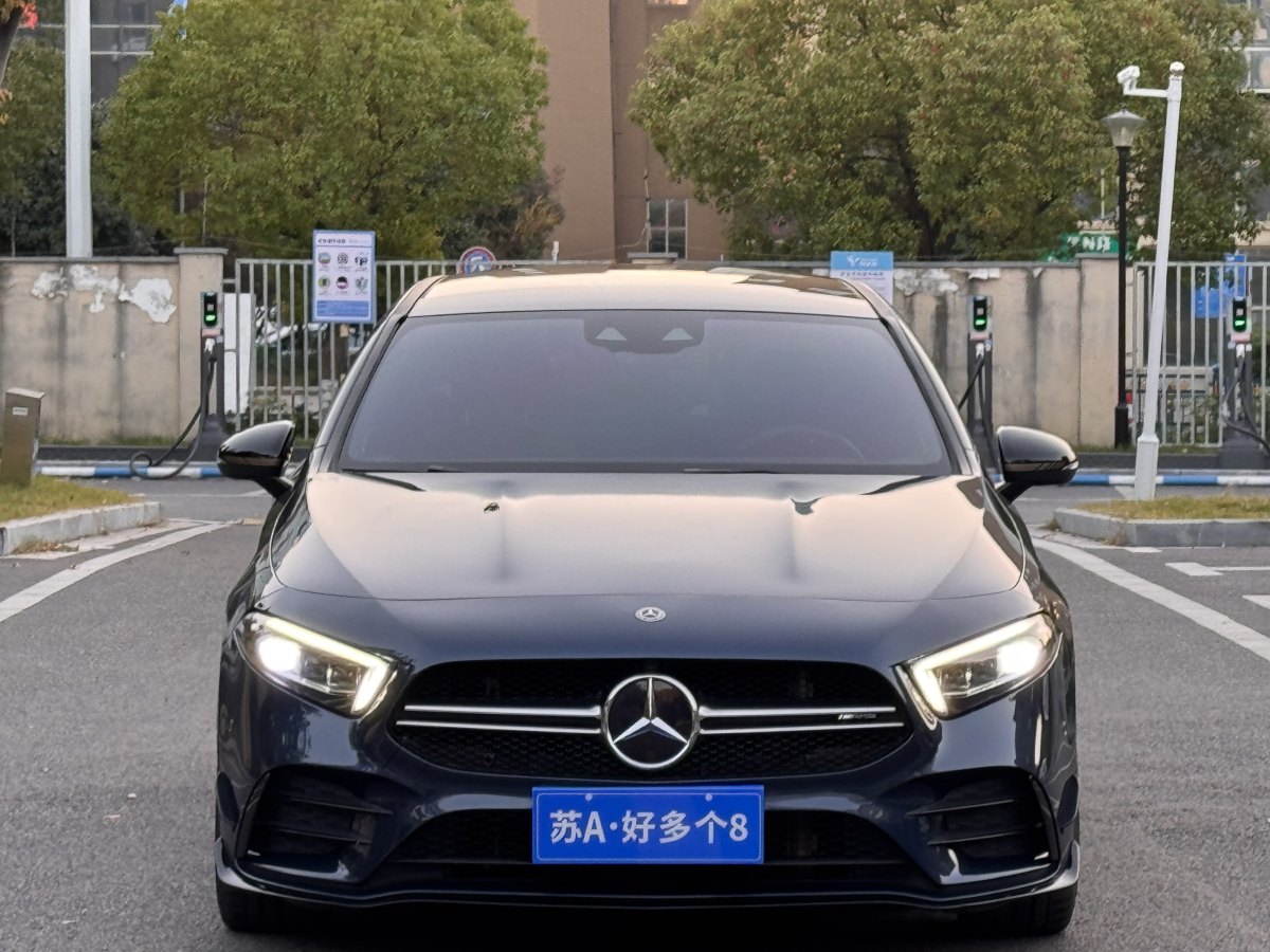 奔馳 奔馳A級(jí)AMG  2020款 改款 AMG A 35 4MATIC 先型特別版圖片