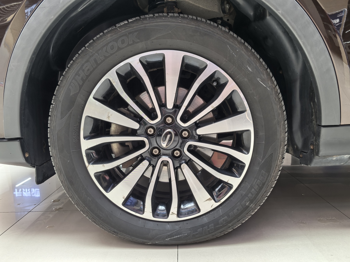 廣汽傳祺 GS5 Super  2016款 1.8T 自動四驅(qū)周年紀念版圖片