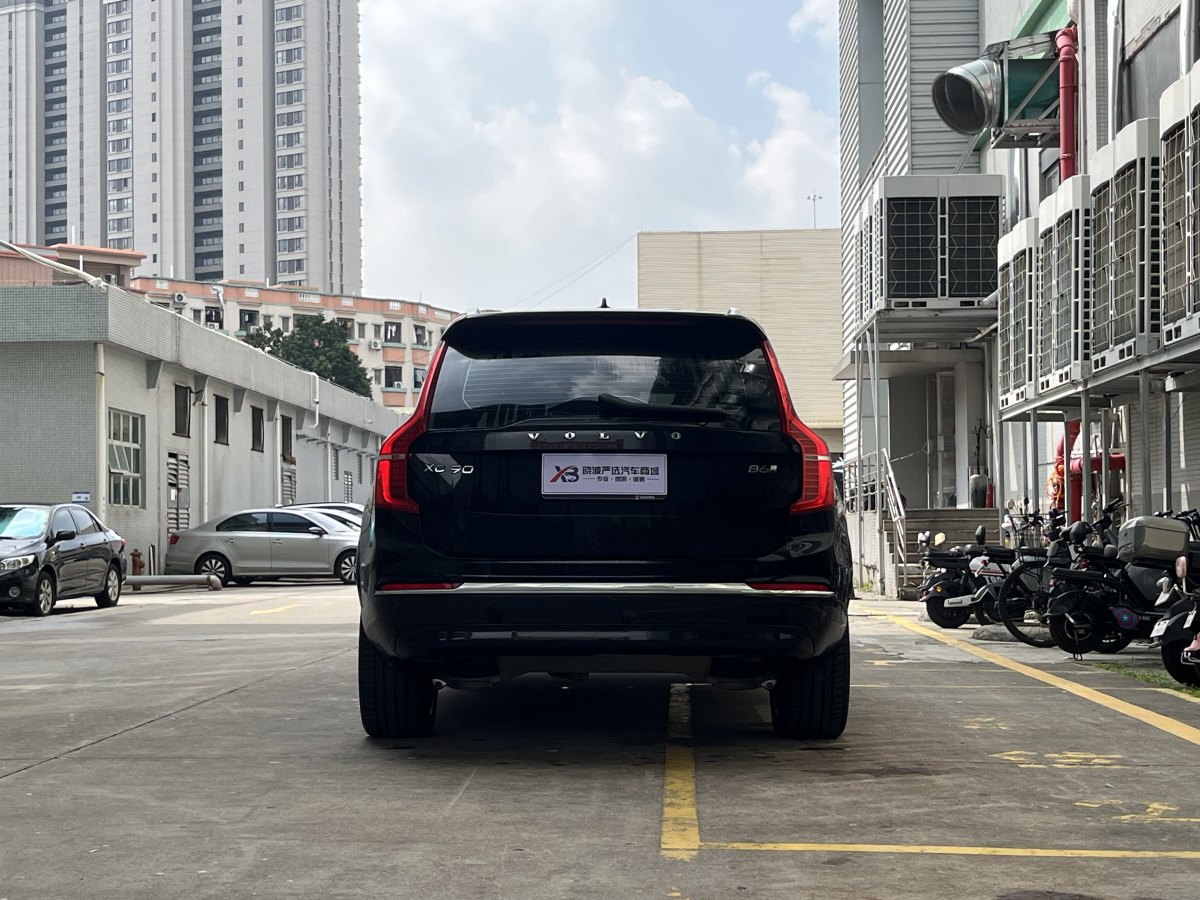 沃爾沃 XC90  2024款 B6 智雅豪華版 7座圖片