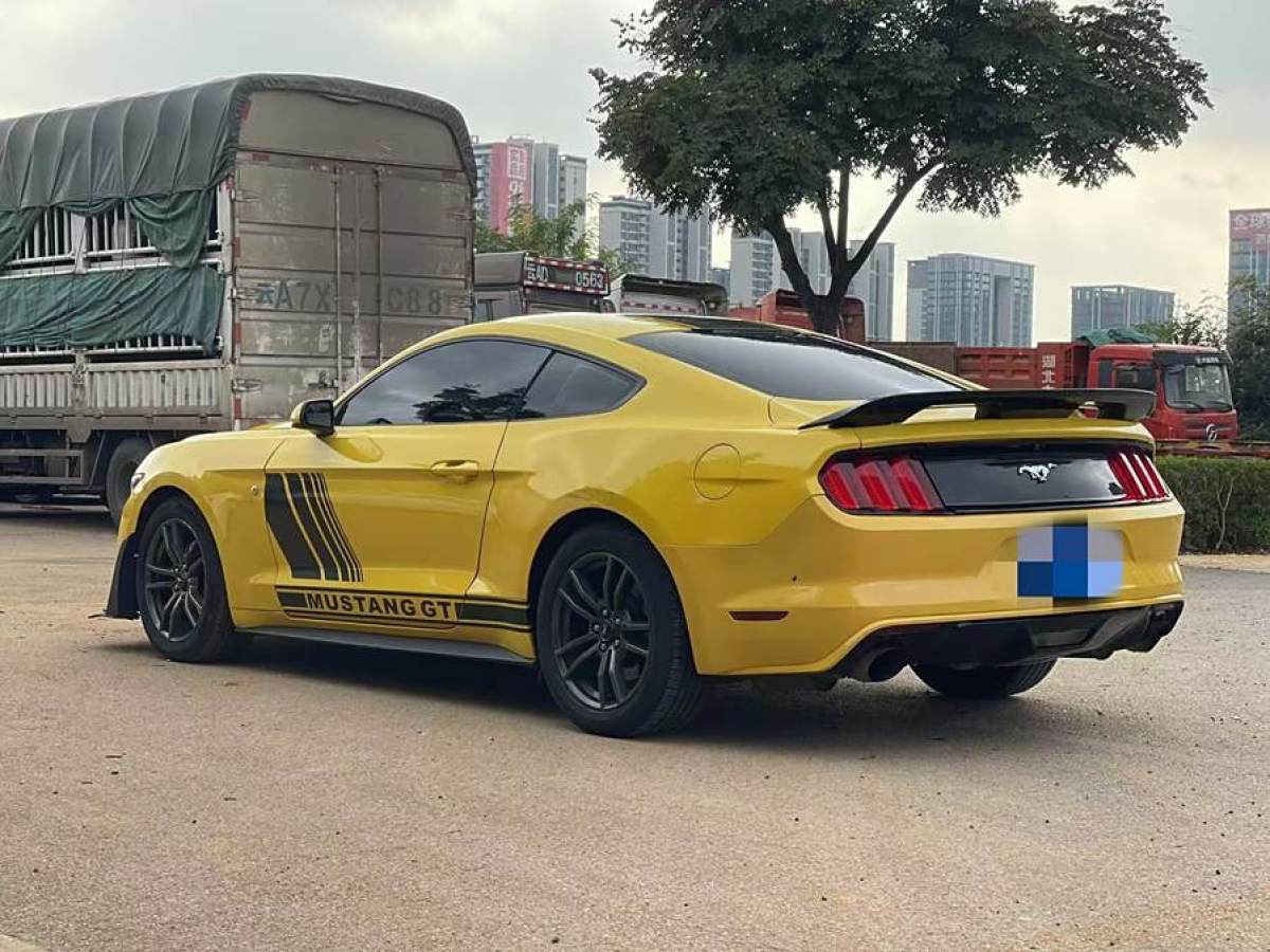 福特 Mustang  2016款 2.3T 運(yùn)動版圖片