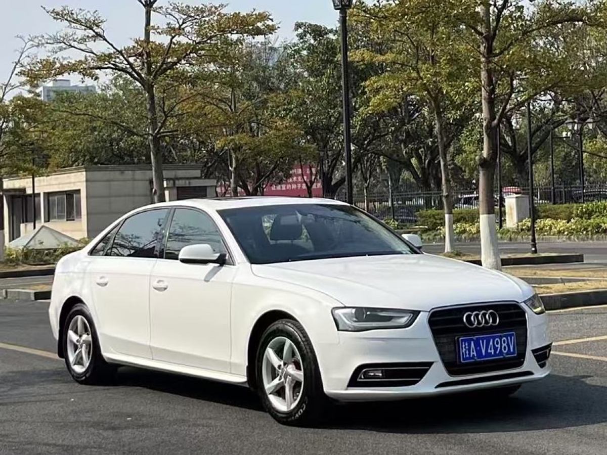 奧迪 奧迪A4L  2015款 35 TFSI 自動標準型圖片