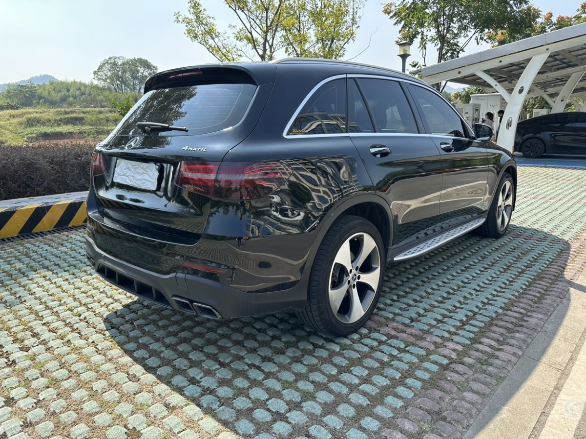 奔馳 奔馳GLC  2016款 GLC 300 4MATIC 豪華型圖片