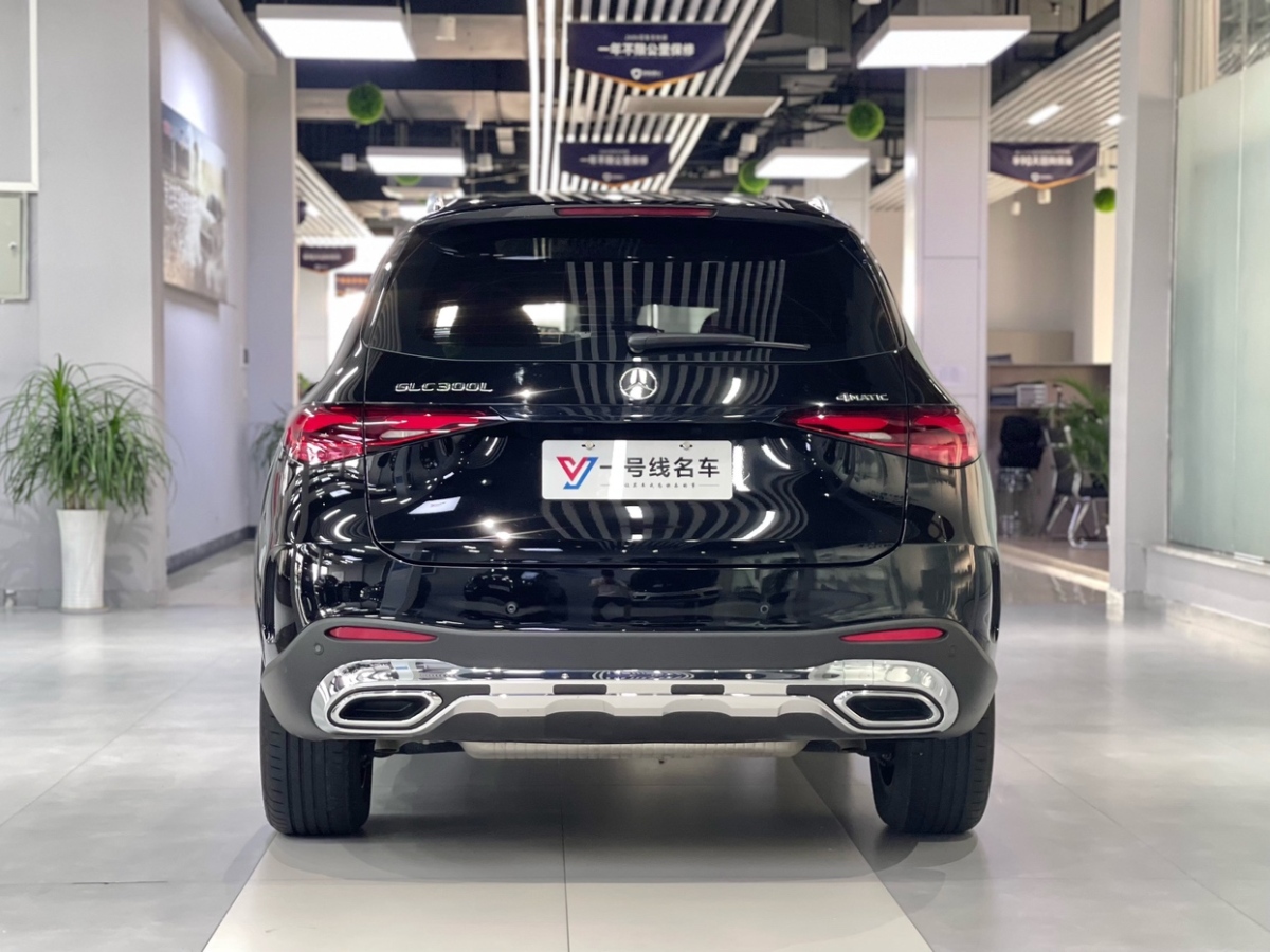 2023年9月奔馳 奔馳GLC  2023款 GLC 300 L 4MATIC 動感型 7座