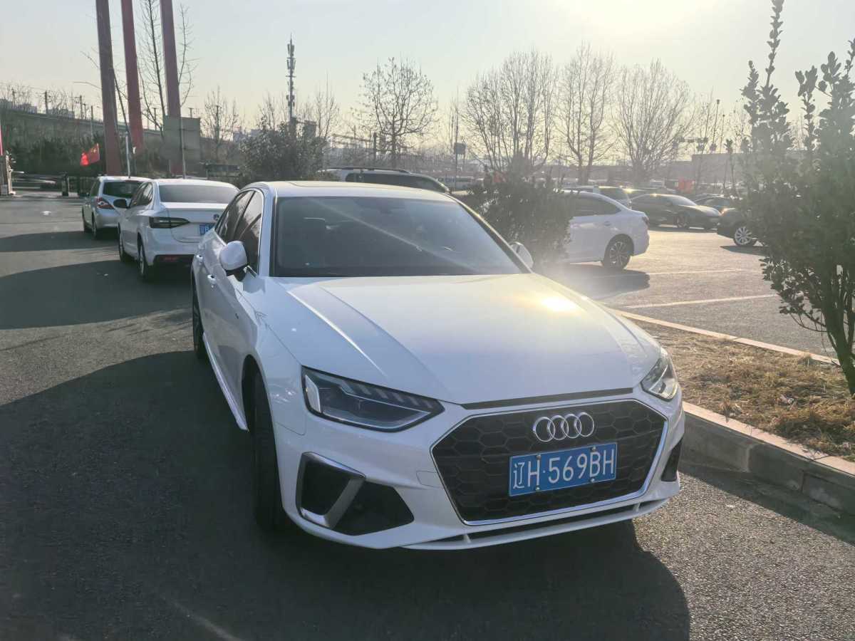 奧迪 奧迪A4L  2022款 40 TFSI 時尚動感型圖片