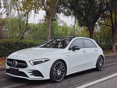 2020年12月 奔馳 奔馳A級(jí)AMG 改款 AMG A 35 4MATIC圖片