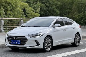 领动 现代 1.6L 自动15周年特别版