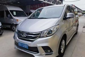 G10 上汽大通 PLUS 2.0T 自動(dòng)精英版