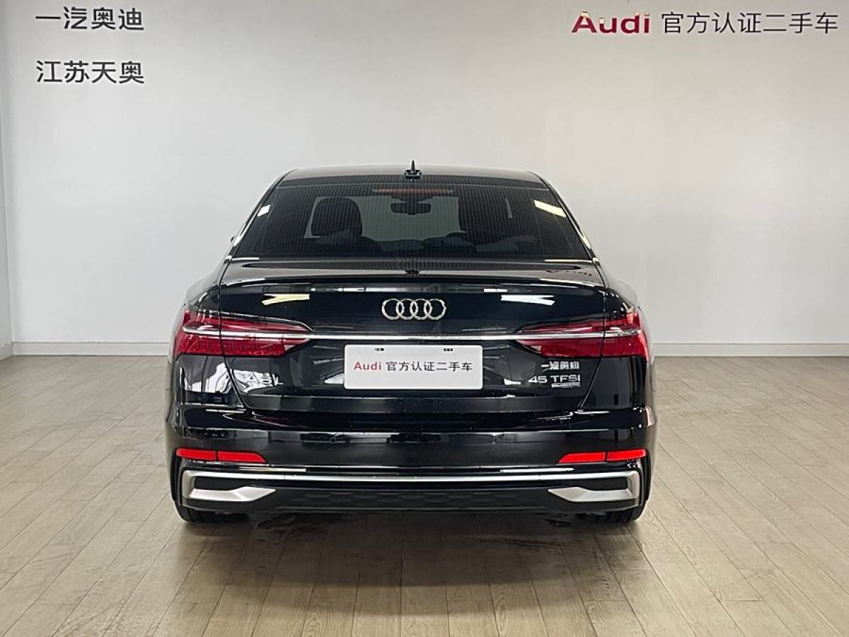 奧迪 奧迪A6L  2024款 45 TFSI quattro 臻選動(dòng)感型圖片