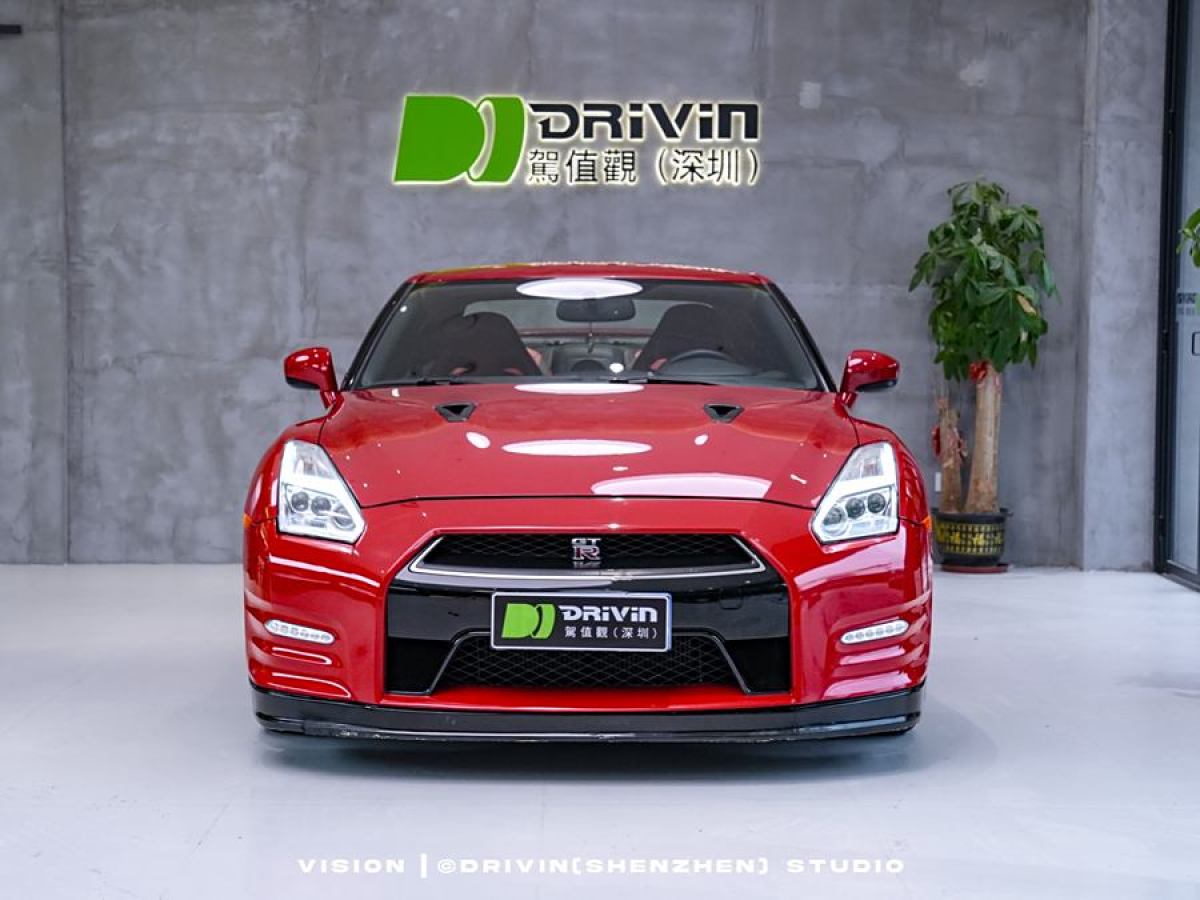 日產(chǎn) GT-R  2010款 3.8T Premium Edition圖片