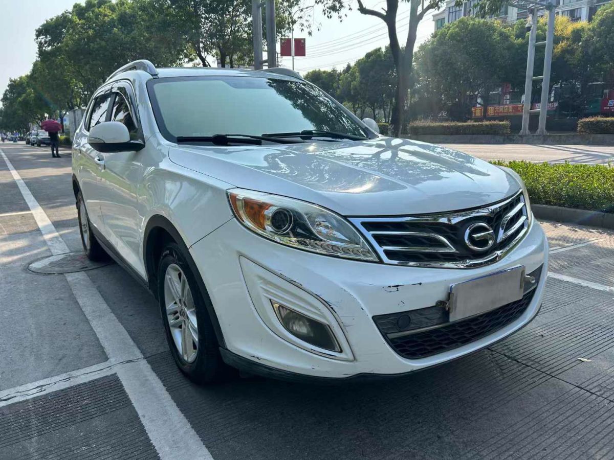 廣汽傳祺 GS5  2013款 1.8T 四驅(qū)尊貴版圖片