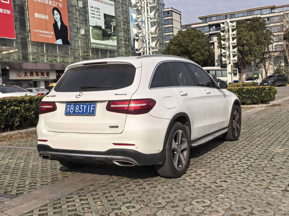 奔馳 奔馳GLC  2017款 GLC 300 4MATIC 動(dòng)感型圖片