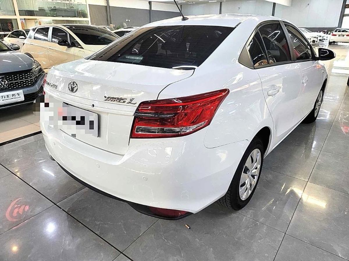 2020年8月豐田 YARiS L 致享  2020款 1.5L CVT領(lǐng)先版