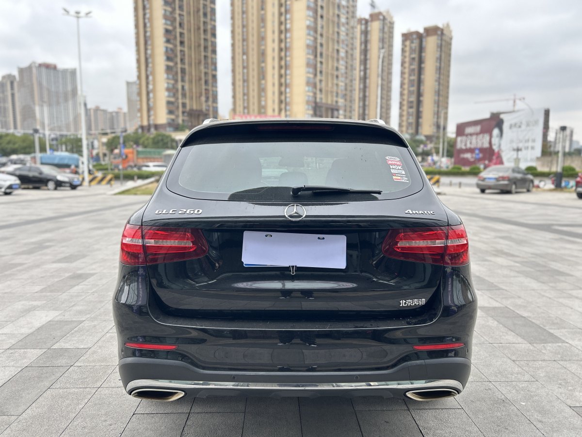 奔馳 奔馳GLC  2017款 GLC 260 4MATIC 豪華型圖片