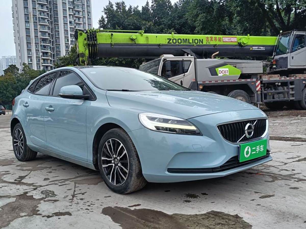 沃爾沃 V40  2018款 T3 智逸版圖片