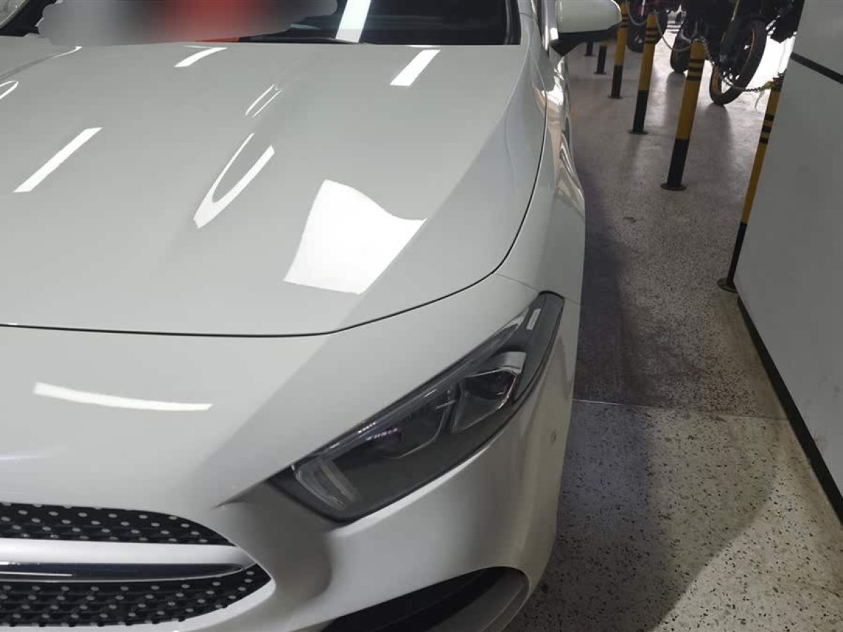 奔馳 奔馳A級  2020款 改款 A 200 L 運(yùn)動轎車動感型圖片