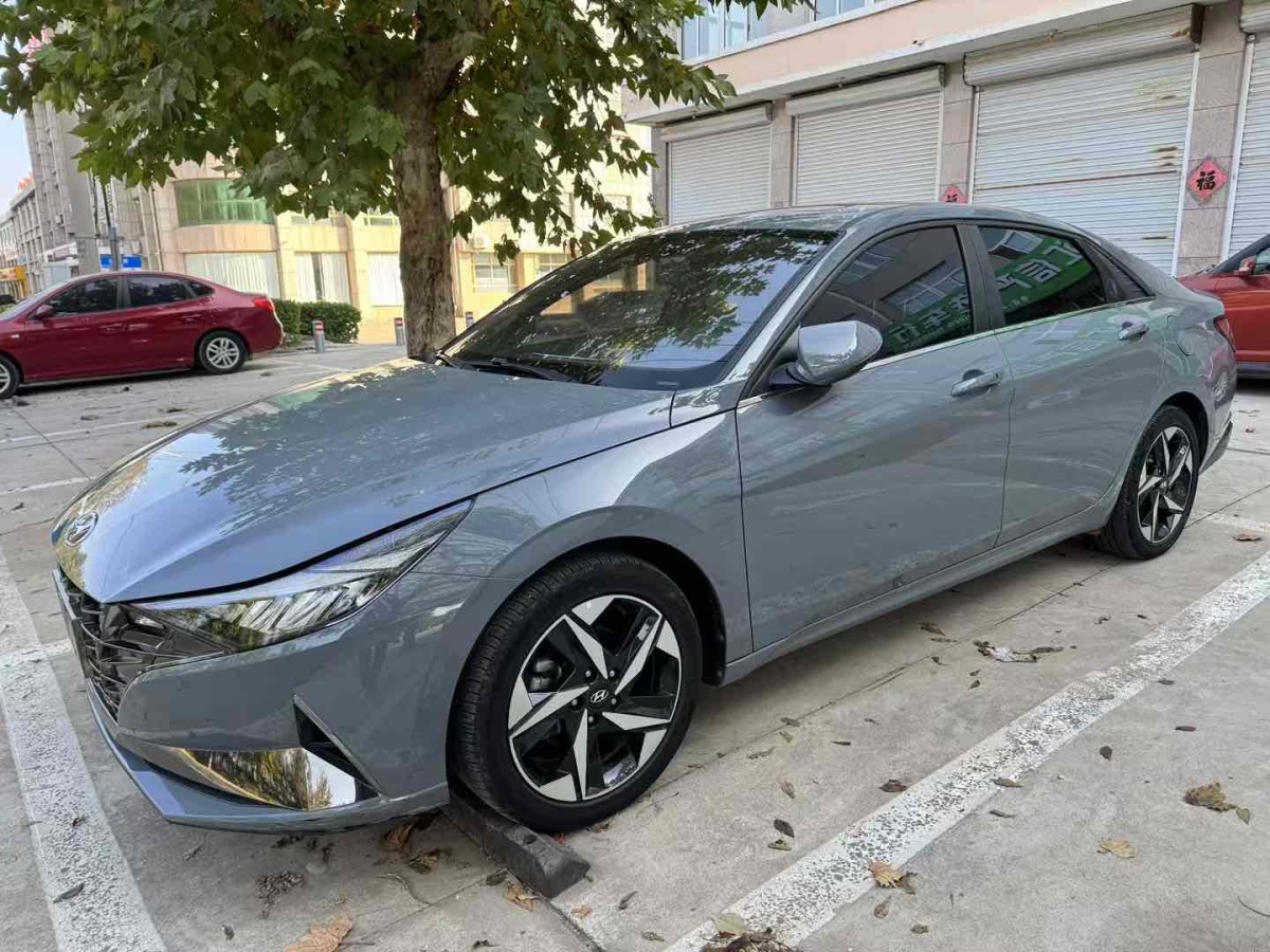 現(xiàn)代 伊蘭特  2022款 240TGDi DCT LUX尊貴版圖片