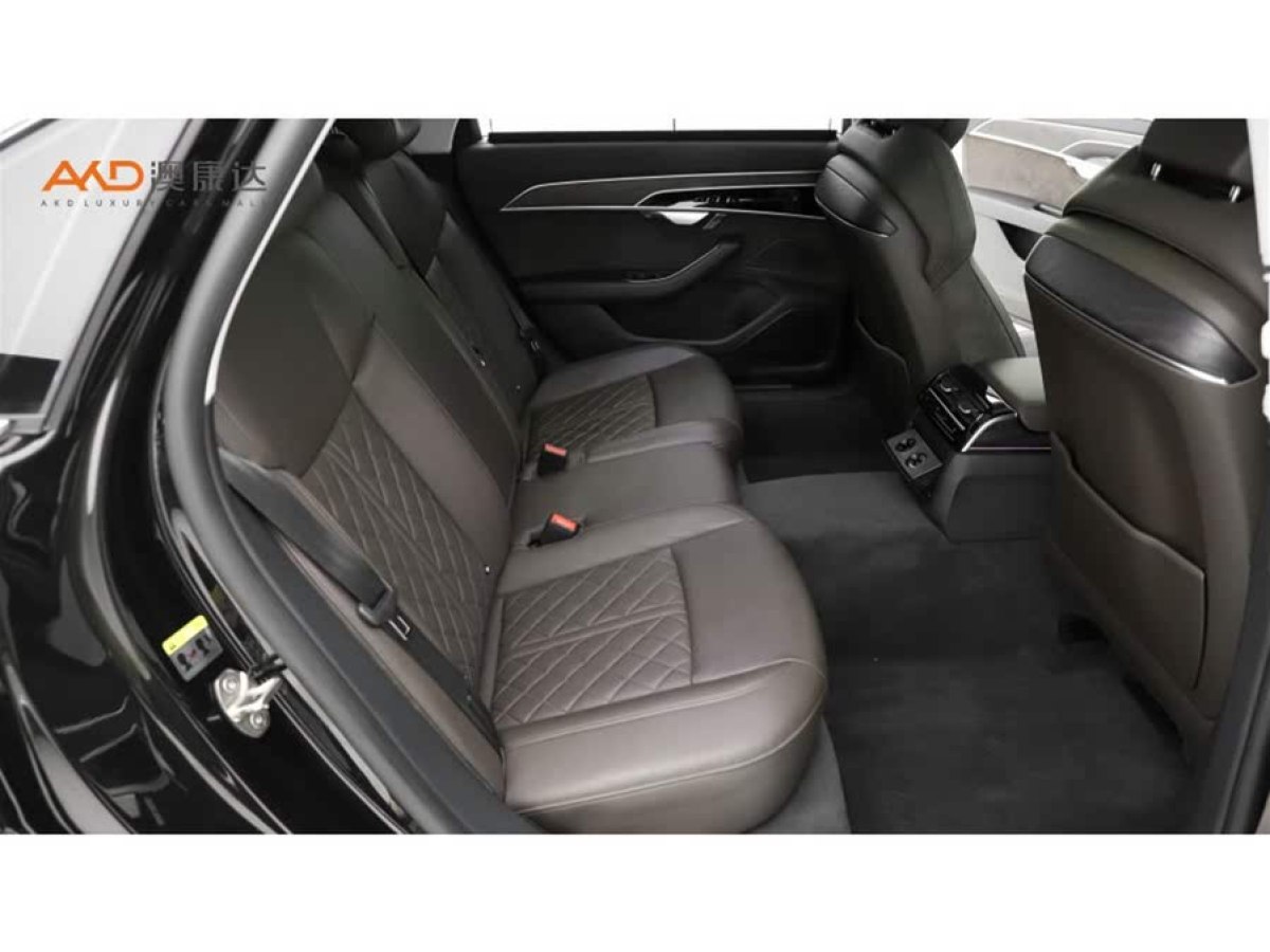 奧迪 奧迪A8  2022款 A8L 50 TFSI quattro 舒適型典藏版圖片