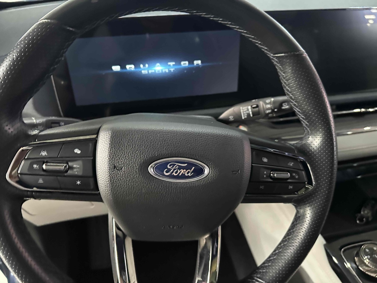 福特 領(lǐng)睿  2022款 改款 EcoBoost 170 尊領(lǐng)型圖片