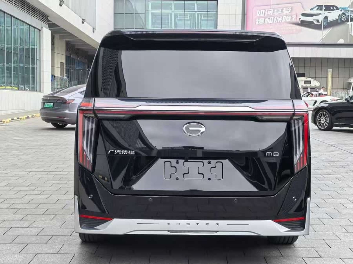 廣汽傳祺 M8  2024款 宗師系列 雙擎 至尊版圖片