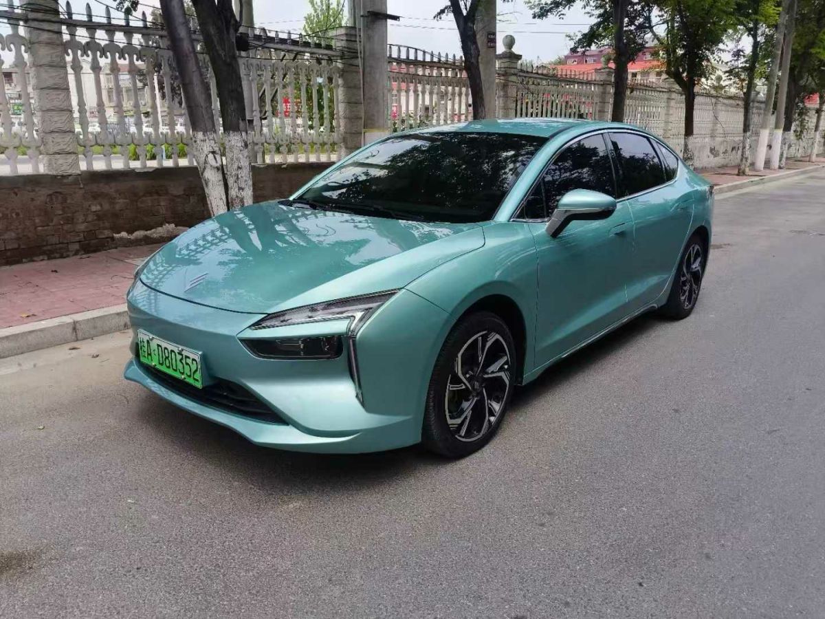 奔馳 奔馳GLC  2023款 GLC 300 4MATIC 轎跑SUV圖片