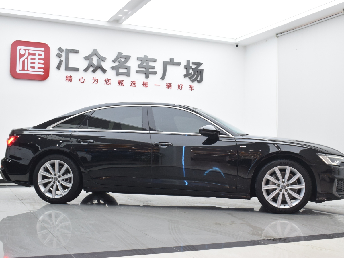 奧迪 奧迪A6L  2021款 45 TFSI 臻選動(dòng)感型圖片