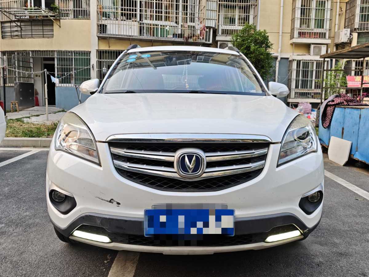 長(zhǎng)安 CS35  2016款 1.6L 手動(dòng)豪華型 國(guó)V圖片