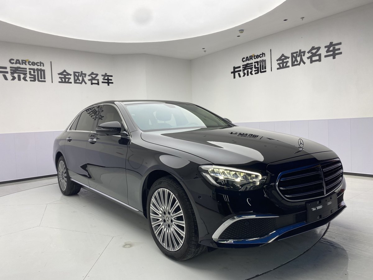 奔馳 奔馳E級  2023款 改款 E 300 L 時(shí)尚型圖片