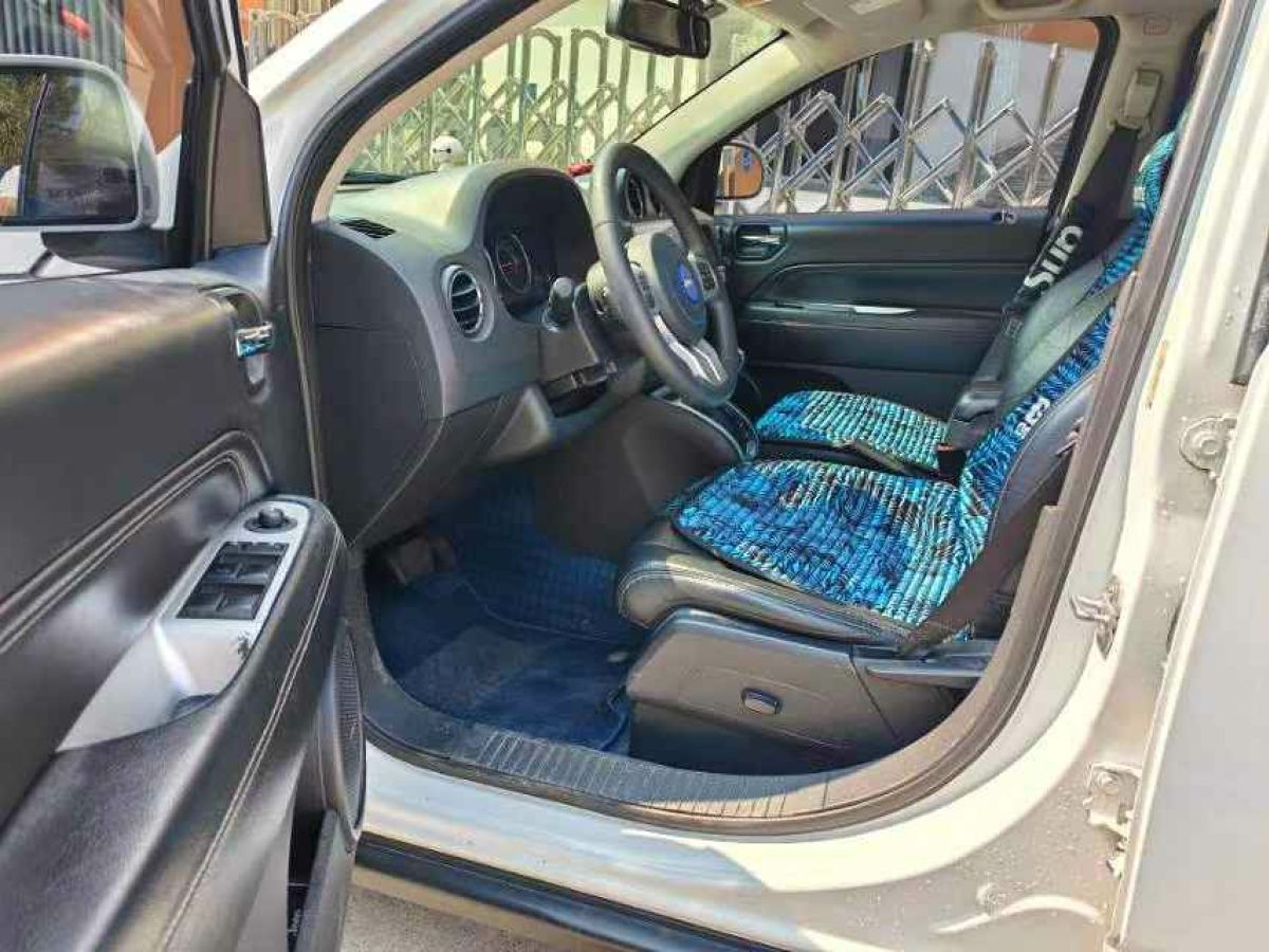 Jeep 指南者 圖片