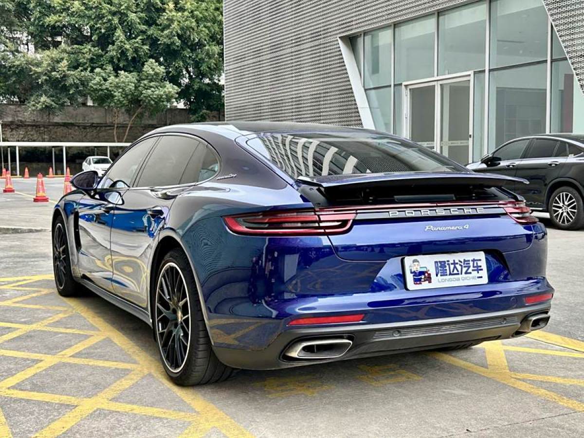 保時(shí)捷 Panamera  2019款 Panamera 4 行政加長(zhǎng)版 2.9T圖片